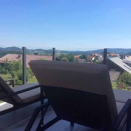 Ferienwohnungen Alpenblick Mit Garten -Panoramasauna- Kirchdorf im Wald Buitenkant foto