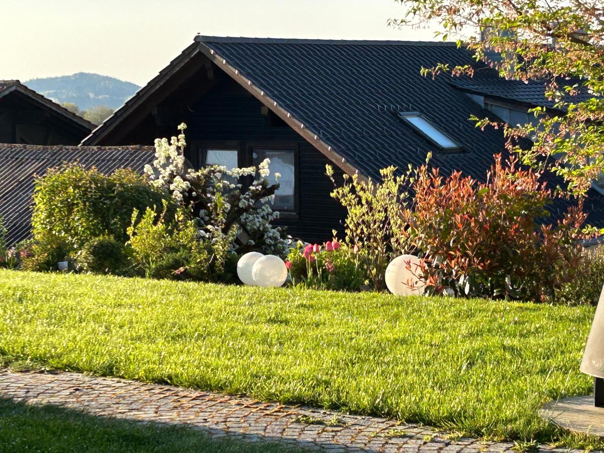 Ferienwohnungen Alpenblick Mit Garten -Panoramasauna- Kirchdorf im Wald Buitenkant foto